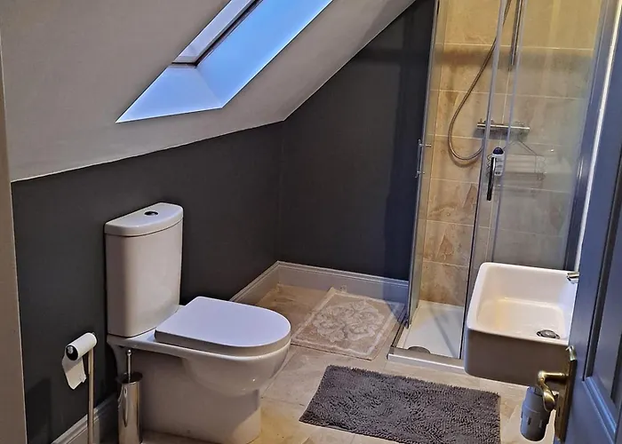 2-bed Sleeps 6 With Parking